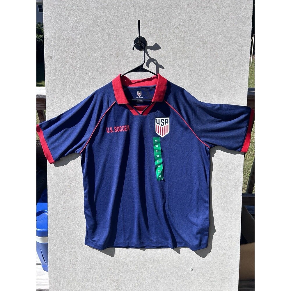 USA Men’s Soccer Polo Style Shirt Men’s XL New No Tags #520